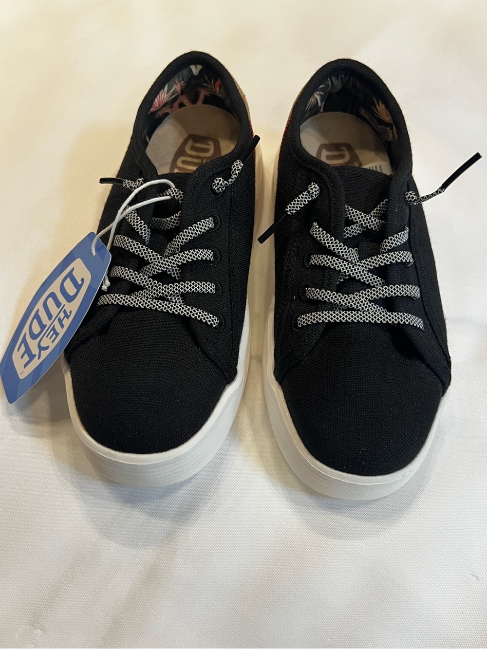 NWT Hey Dude Cody W Craft Black Canvas 
 Sneakers Size 5 - Picture 3 of 12